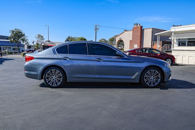 2018 BMW 5 Series 530i