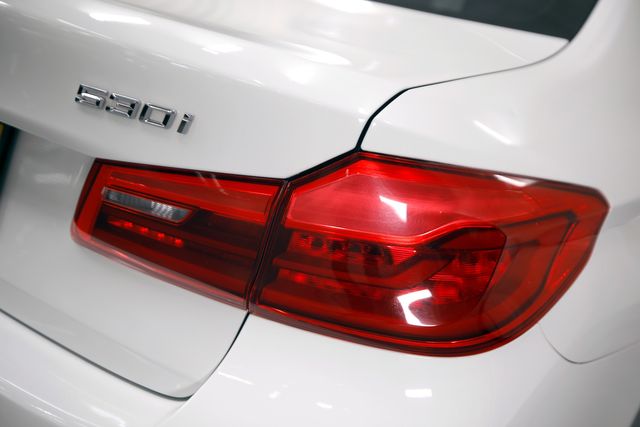 2018 BMW 5 Series 530i | Burbank, California | MDK International 2018 BMW 5 Series 530i | Burbank, California | MDK International