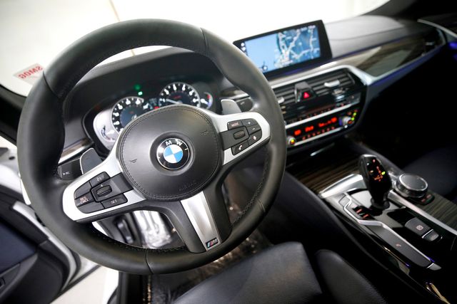 2018 BMW 5 Series 530i | Burbank, California | MDK International 2018 BMW 5 Series 530i | Burbank, California | MDK International
