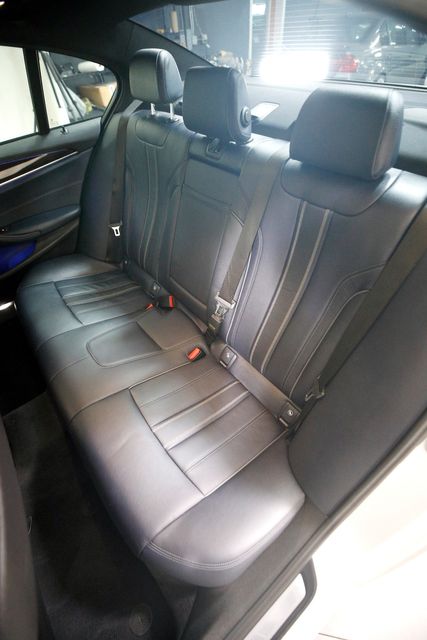 2018 BMW 5 Series 530i | Burbank, California | MDK International 2018 BMW 5 Series 530i | Burbank, California | MDK International