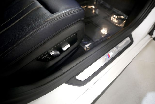 2018 BMW 5 Series 530i | Burbank, California | MDK International 2018 BMW 5 Series 530i | Burbank, California | MDK International