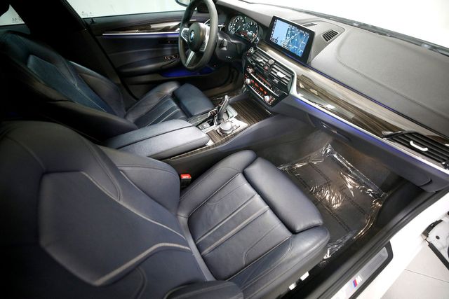 2018 BMW 5 Series 530i | Burbank, California | MDK International 2018 BMW 5 Series 530i | Burbank, California | MDK International