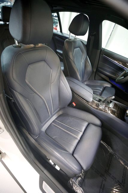 2018 BMW 5 Series 530i | Burbank, California | MDK International 2018 BMW 5 Series 530i | Burbank, California | MDK International