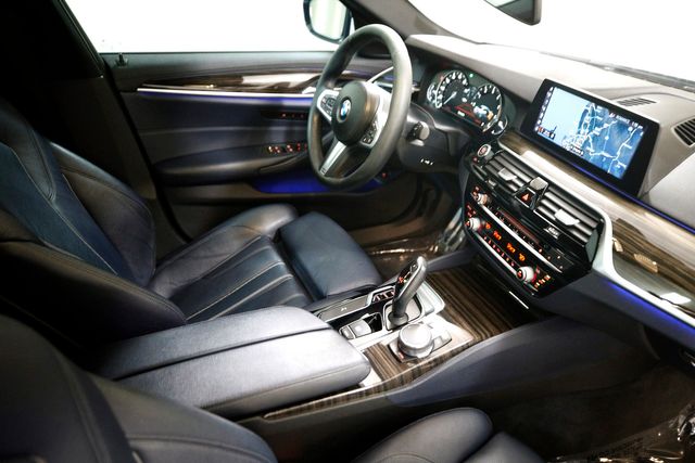 2018 BMW 5 Series 530i | Burbank, California | MDK International 2018 BMW 5 Series 530i | Burbank, California | MDK International