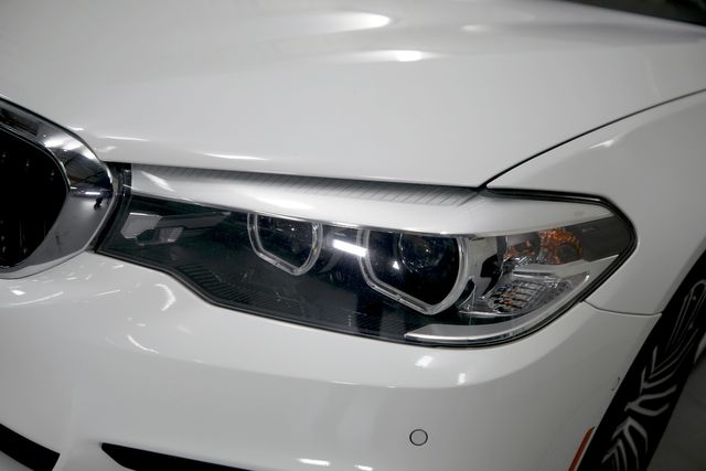 2018 BMW 5 Series 530i | Burbank, California | MDK International 2018 BMW 5 Series 530i | Burbank, California | MDK International