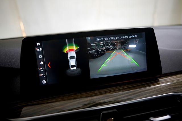 2018 BMW 5 Series 530i | Burbank, California | MDK International 2018 BMW 5 Series 530i | Burbank, California | MDK International