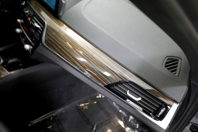 2018 BMW 5 Series 530i | Burbank, California | MDK International 2018 BMW 5 Series 530i | Burbank, California | MDK International