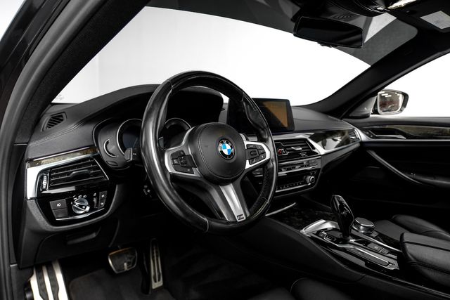 2018 BMW 5 Series 530i M-Sport DrvrAsstPkg ParkAsst HarmonKardon | Dallas, TX | Stevens Motor Company LLC