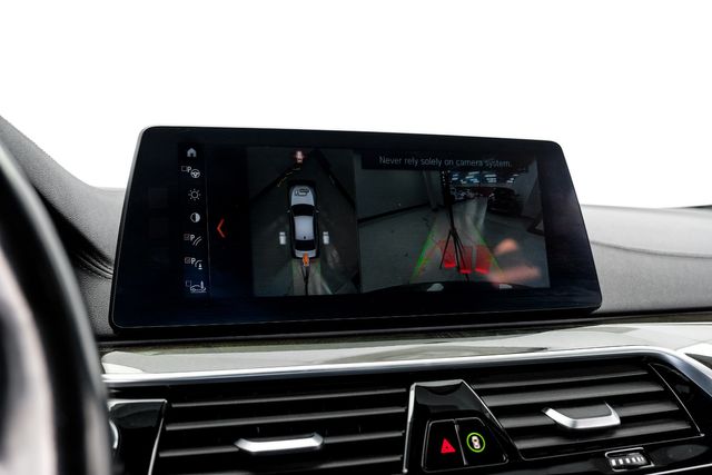 2018 BMW 5 Series 530i M-Sport DrvrAsstPkg ParkAsst HarmonKardon | Dallas, TX | Stevens Motor Company LLC