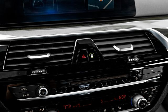 2018 BMW 5 Series 530i M-Sport DrvrAsstPkg ParkAsst HarmonKardon | Dallas, TX | Stevens Motor Company LLC 2018 BMW 5 Series 530i M-Sport DrvrAsstPkg ParkAsst HarmonKardon | Dallas, TX | Stevens Motor Company LLC