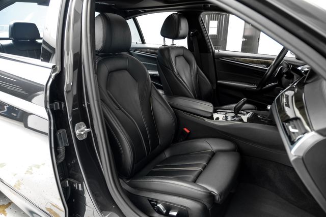 2018 BMW 5 Series 530i M-Sport DrvrAsstPkg ParkAsst HarmonKardon | Dallas, TX | Stevens Motor Company LLC 2018 BMW 5 Series 530i M-Sport DrvrAsstPkg ParkAsst HarmonKardon | Dallas, TX | Stevens Motor Company LLC