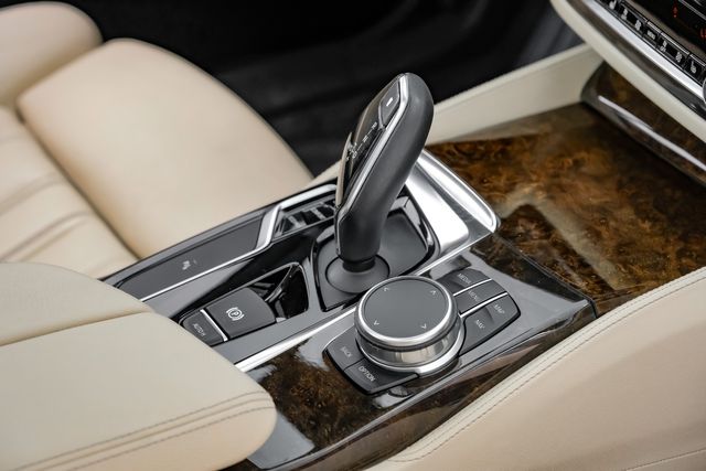 2018 BMW 5 Series 540i LuxuryPkg PremiumPkg DriversAssist PerfectCF | Dallas, TX | Stevens Motor Company LLC 2018 BMW 5 Series 540i LuxuryPkg PremiumPkg DriversAssist PerfectCF | Dallas, TX | Stevens Motor Company LLC