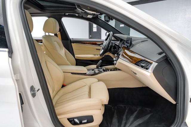 2018 BMW 5 Series 540i  LuxuryPkg PremiumPkg DriversAssist PerfectCF | Dallas, TX | Stevens Motor Company LLC