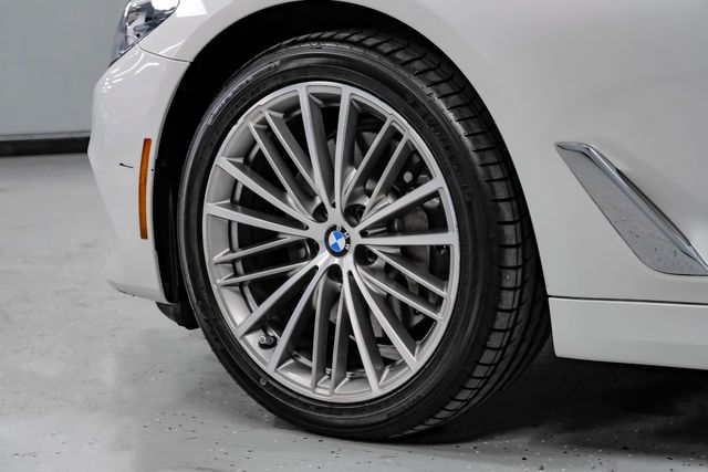 2018 BMW 5 Series 540i LuxuryPkg PremiumPkg DriversAssist PerfectCF | Dallas, TX | Stevens Motor Company LLC 2018 BMW 5 Series 540i LuxuryPkg PremiumPkg DriversAssist PerfectCF | Dallas, TX | Stevens Motor Company LLC