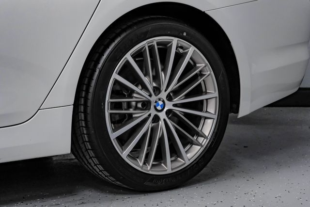 2018 BMW 5 Series 540i LuxuryPkg PremiumPkg DriversAssist PerfectCF | Dallas, TX | Stevens Motor Company LLC 2018 BMW 5 Series 540i LuxuryPkg PremiumPkg DriversAssist PerfectCF | Dallas, TX | Stevens Motor Company LLC