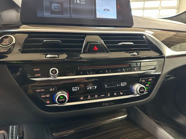 2018 BMW 5 Series 540i | Irving, Texas | Hopper Motorplex 2018 BMW 5 Series 540i | Irving, Texas | Hopper Motorplex