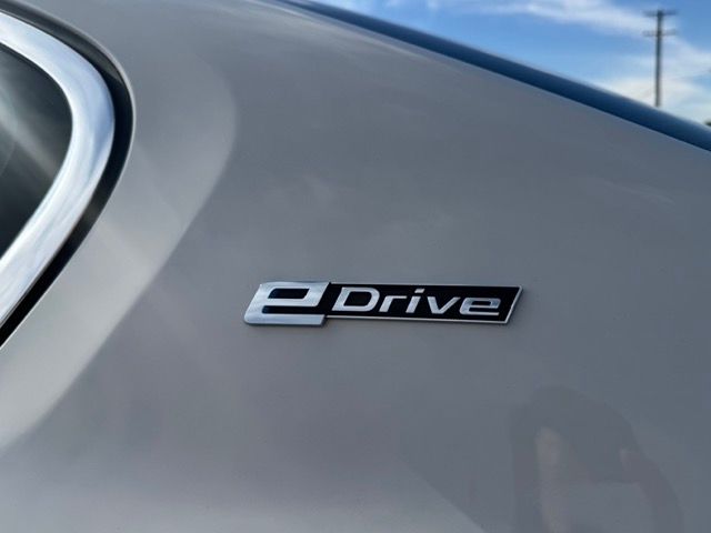 2018 BMW 5 Series 530e iPerformance | Plano, TX | Schneck Motor Company