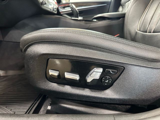 2018 BMW 5 Series 540i