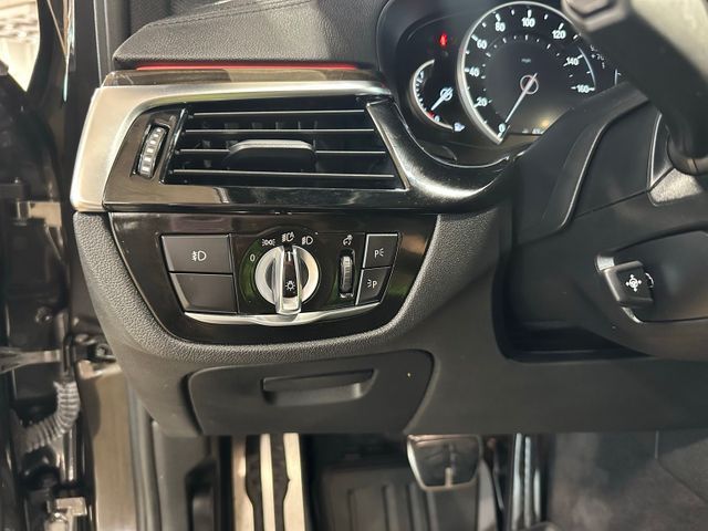 2018 BMW 5 Series 540i