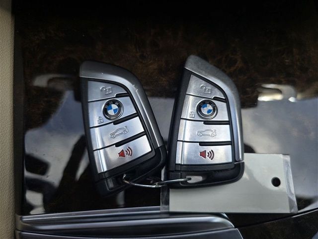 2018 BMW 5 Series 530i 2018 BMW 5 Series 530i