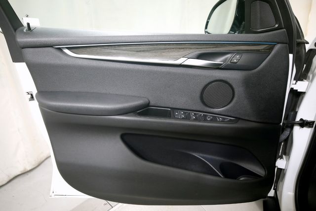 2018 BMW X5 xDrive35d | Burbank, California | MDK International 2018 BMW X5 xDrive35d | Burbank, California | MDK International