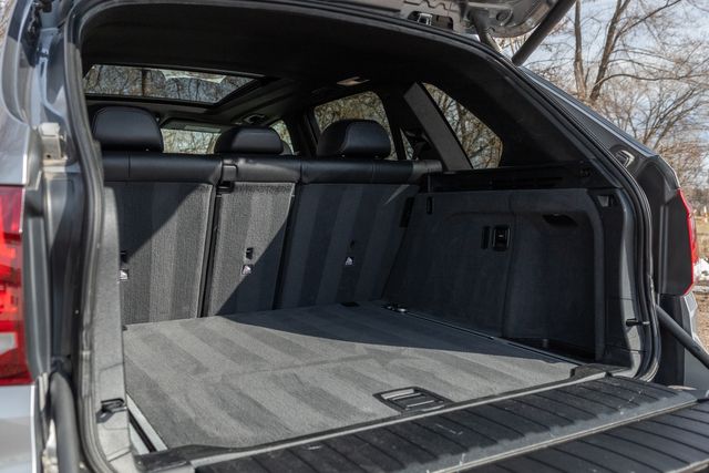 2018 BMW X5 xDrive50i w/ Luxury, Premium, & Executive Packages 2018 BMW X5 xDrive50i w/ Luxury, Premium, & Executive Packages