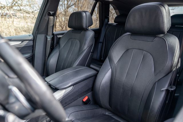 2018 BMW X5 xDrive50i w/ Luxury, Premium, & Executive Packages 2018 BMW X5 xDrive50i w/ Luxury, Premium, & Executive Packages