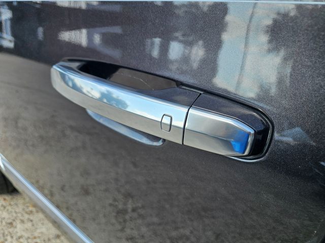 2018 Cadillac Escalade Luxury | Brownsville TX | English Motors