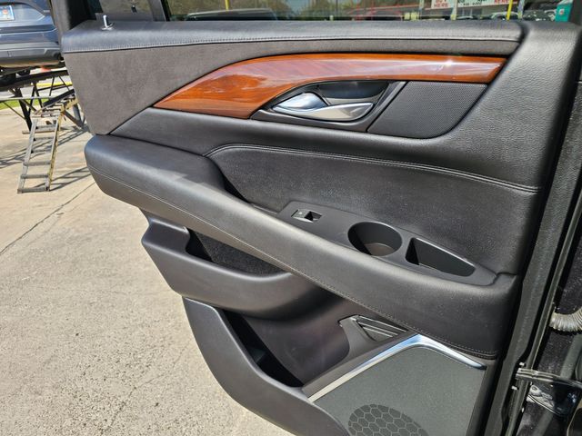 2018 Cadillac Escalade Luxury | Brownsville TX | English Motors