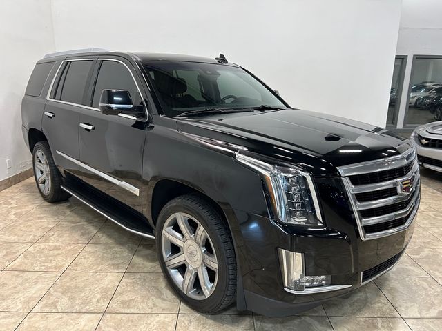 2018 Cadillac Escalade Luxury