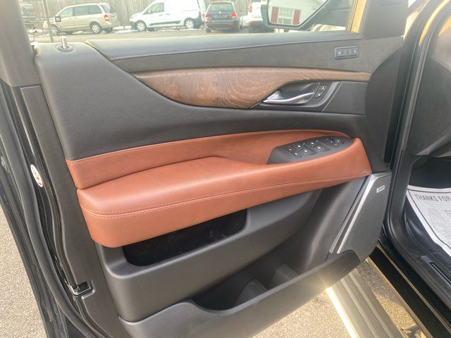 2018 Cadillac Escalade Premium Luxury | Ephrata, PA | Pine Tree Motors 2018 Cadillac Escalade Premium Luxury | Ephrata, PA | Pine Tree Motors