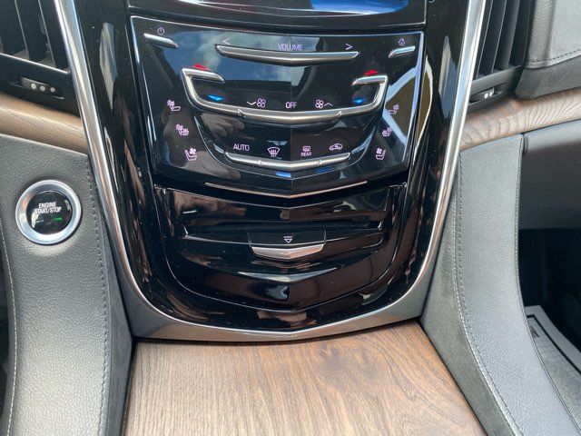 2018 Cadillac Escalade Premium Luxury | Ephrata, PA | Pine Tree Motors