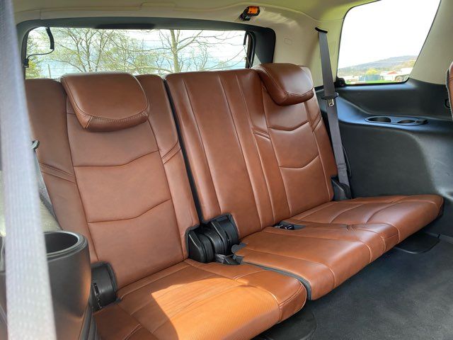 2018 Cadillac Escalade Premium Luxury | Ephrata, PA | Pine Tree Motors