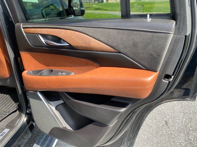 2018 Cadillac Escalade Premium Luxury | Ephrata, PA | Pine Tree Motors