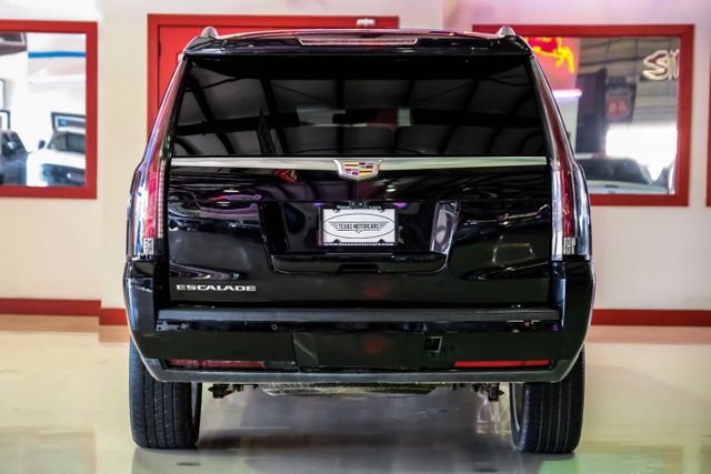 2018 Cadillac Escalade ESV Platinum | Addison, TX | Mr Car Guys 2018 Cadillac Escalade ESV Platinum | Addison, TX | Mr Car Guys