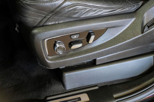 2018 Cadillac Escalade ESV Platinum | Addison, TX | Mr Car Guys 2018 Cadillac Escalade ESV Platinum | Addison, TX | Mr Car Guys