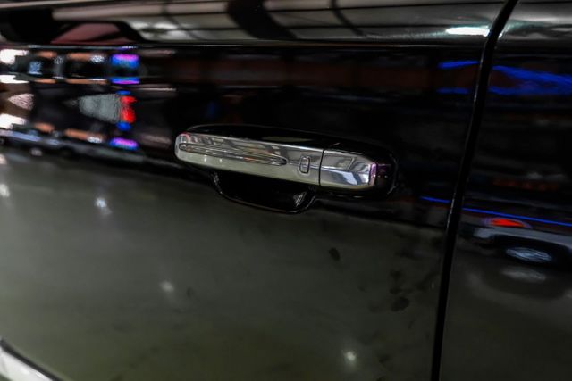 2018 Cadillac Escalade ESV Platinum | Addison, TX | Mr Car Guys 2018 Cadillac Escalade ESV Platinum | Addison, TX | Mr Car Guys