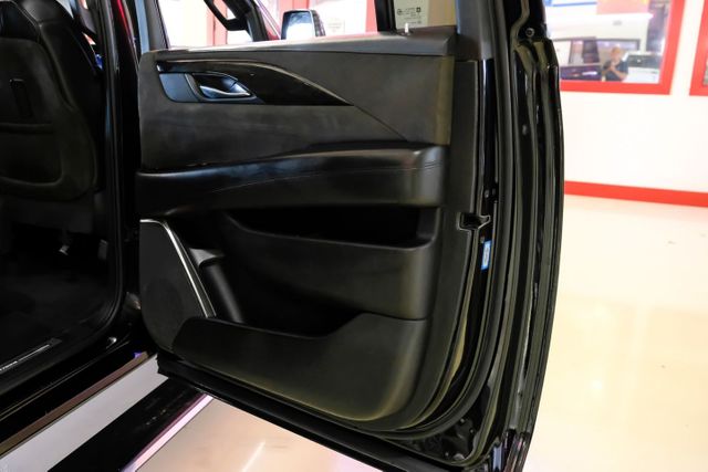 2018 Cadillac Escalade ESV Platinum | Addison, TX | Mr Car Guys 2018 Cadillac Escalade ESV Platinum | Addison, TX | Mr Car Guys