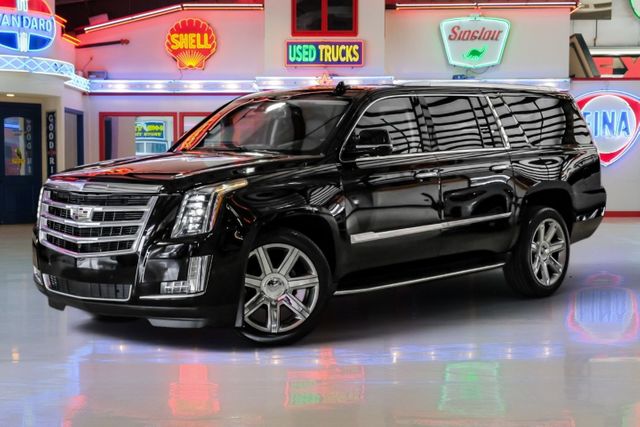2018 Cadillac Escalade ESV Premium Luxury | Addison, TX | Mr Car Guys