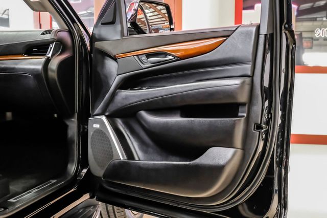 2018 Cadillac Escalade ESV Premium Luxury | Addison, TX | Mr Car Guys 2018 Cadillac Escalade ESV Premium Luxury | Addison, TX | Mr Car Guys