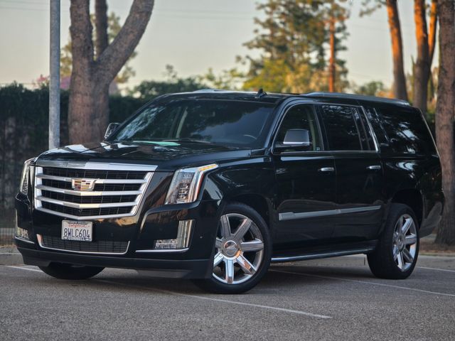2018 Cadillac Escalade ESV Luxury | Reseda, CA | Angeles Auto Alliance 2018 Cadillac Escalade ESV Luxury | Reseda, CA | Angeles Auto Alliance