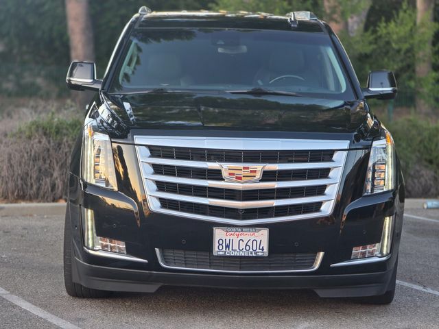 2018 Cadillac Escalade ESV Luxury | Reseda, CA | Angeles Auto Alliance
