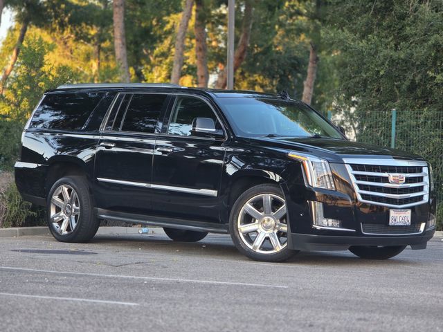2018 Cadillac Escalade ESV Luxury | Reseda, CA | Angeles Auto Alliance