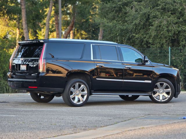 2018 Cadillac Escalade ESV Luxury | Reseda, CA | Angeles Auto Alliance 2018 Cadillac Escalade ESV Luxury | Reseda, CA | Angeles Auto Alliance