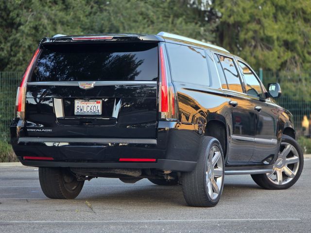 2018 Cadillac Escalade ESV Luxury | Reseda, CA | Angeles Auto Alliance