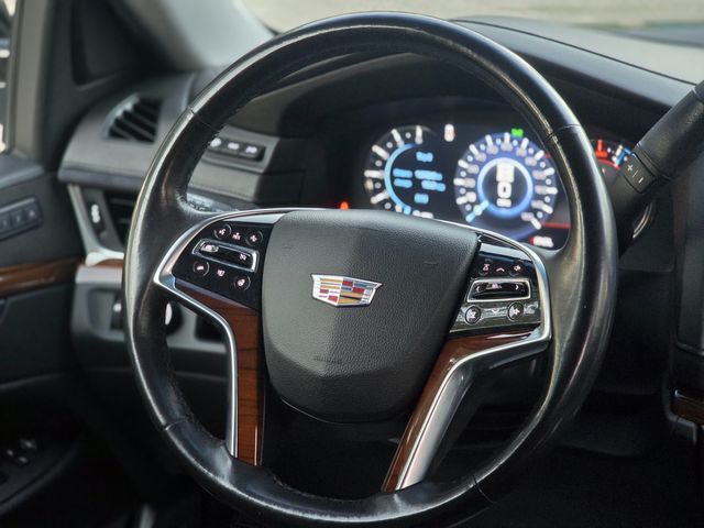 2018 Cadillac Escalade ESV Luxury | Reseda, CA | Angeles Auto Alliance 2018 Cadillac Escalade ESV Luxury | Reseda, CA | Angeles Auto Alliance