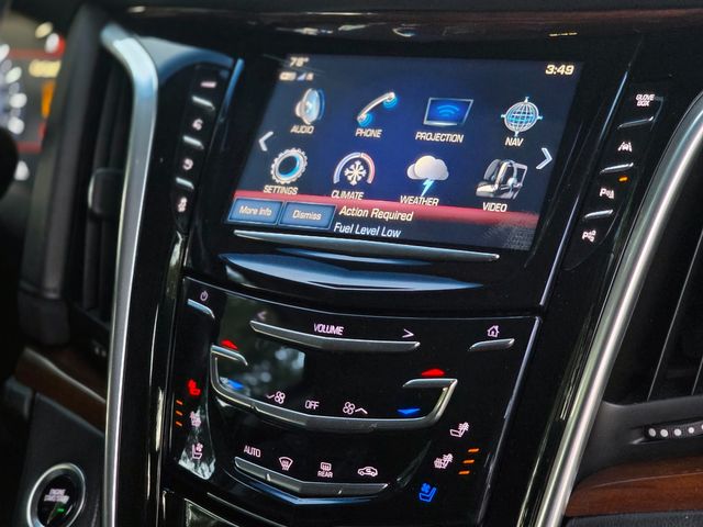 2018 Cadillac Escalade ESV Luxury | Reseda, CA | Angeles Auto Alliance