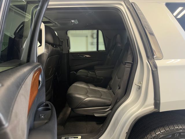 2018 Cadillac ESCALADE PREMIUM LUXURY 2018 Cadillac ESCALADE PREMIUM LUXURY