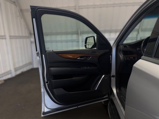 2018 Cadillac ESCALADE PREMIUM LUXURY 2018 Cadillac ESCALADE PREMIUM LUXURY