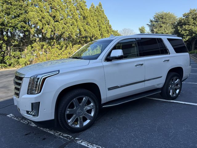 2018 Cadillac Escalade Luxury